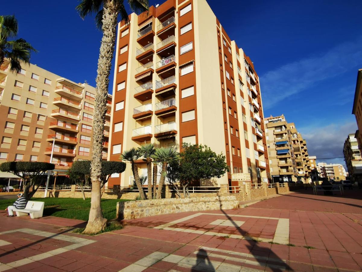 Frente Al Mar Con Garaje Y Wifi - By Aloha Palma Apartment Águilas Exterior photo